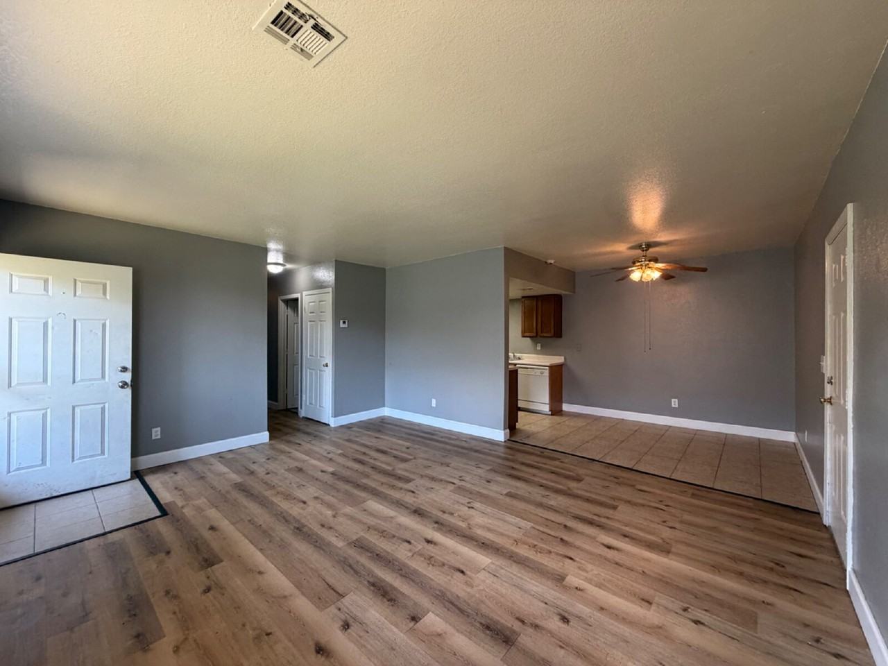 116 Fritts Way - Photo 2 of 21