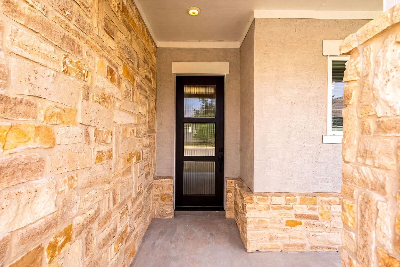 10514 Merrick Run - Photo 4 of 50