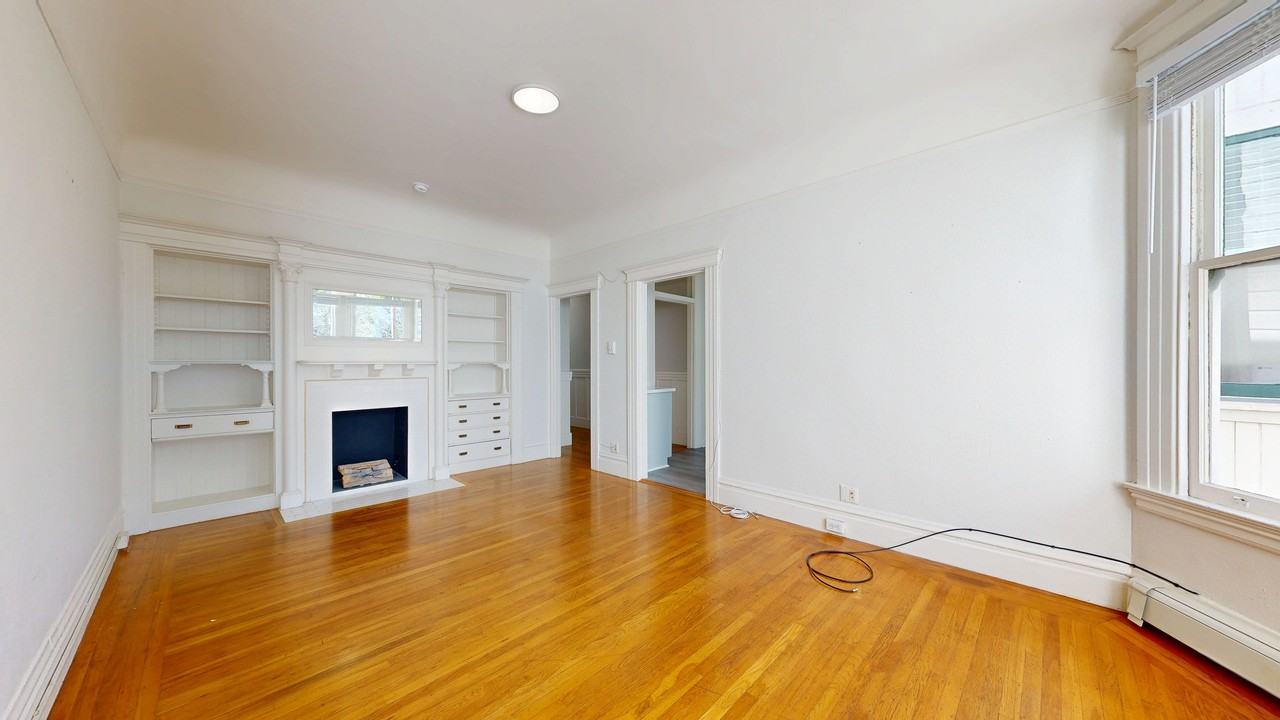 2260 Market St #B - Photo 4 of 19