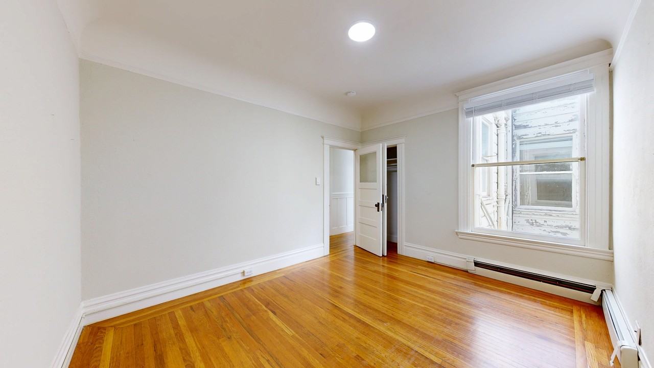2260 Market St #B - Photo 6 of 19