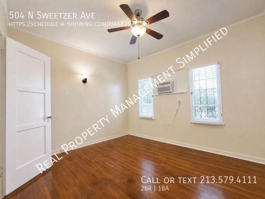 504 N Sweetzer Ave - Photo 4 of 10