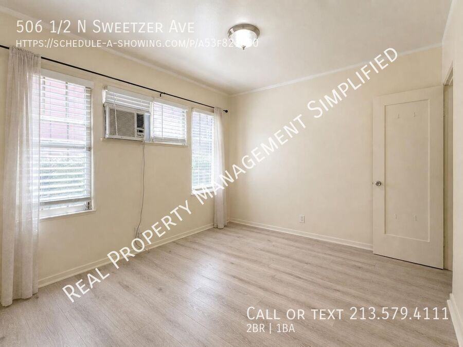 506 1/2 N Sweetzer Ave - Photo 5 of 10