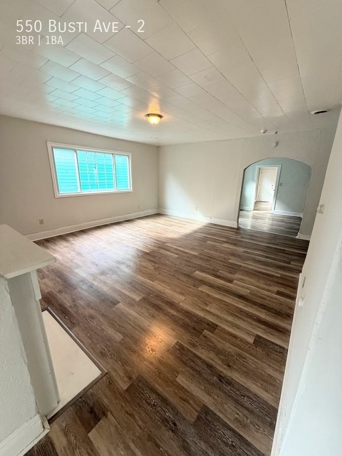 550 Busti Ave #2 - Photo 2 of 10