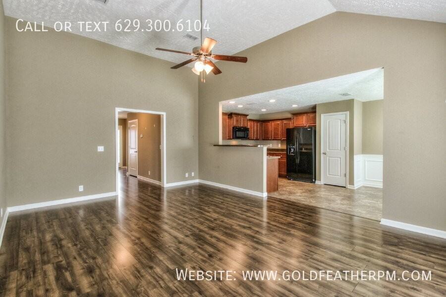 3353 Tourmaline Dr - Photo 6 of 50