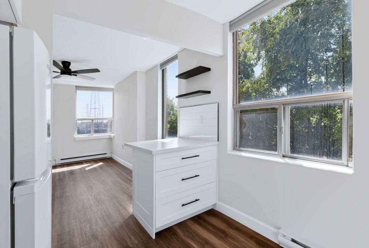 18 Mall Rd #314 - Photo 3 of 19