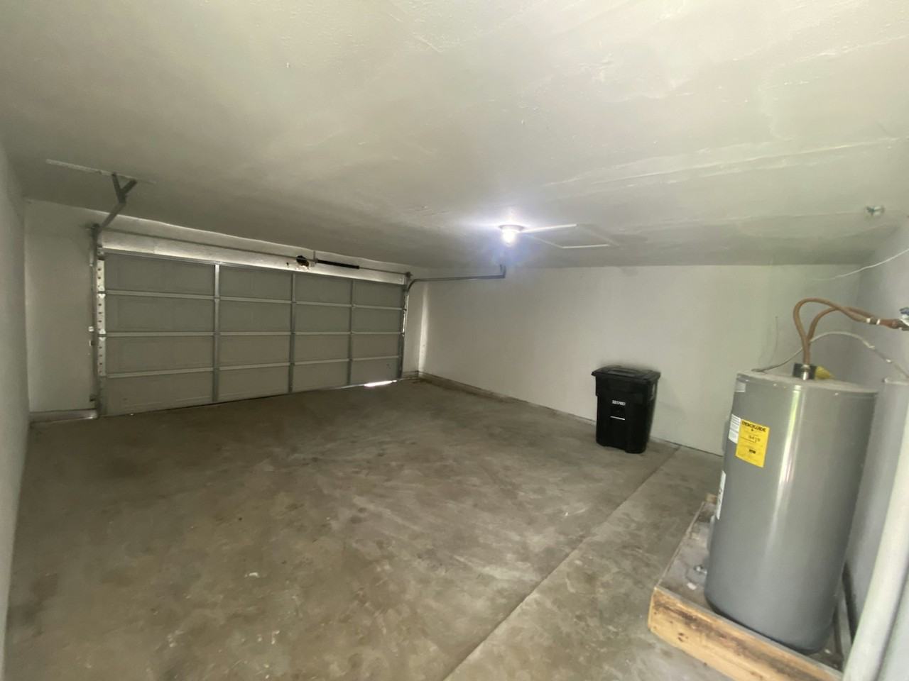 11622 Sela Lane - Photo 2 of 10