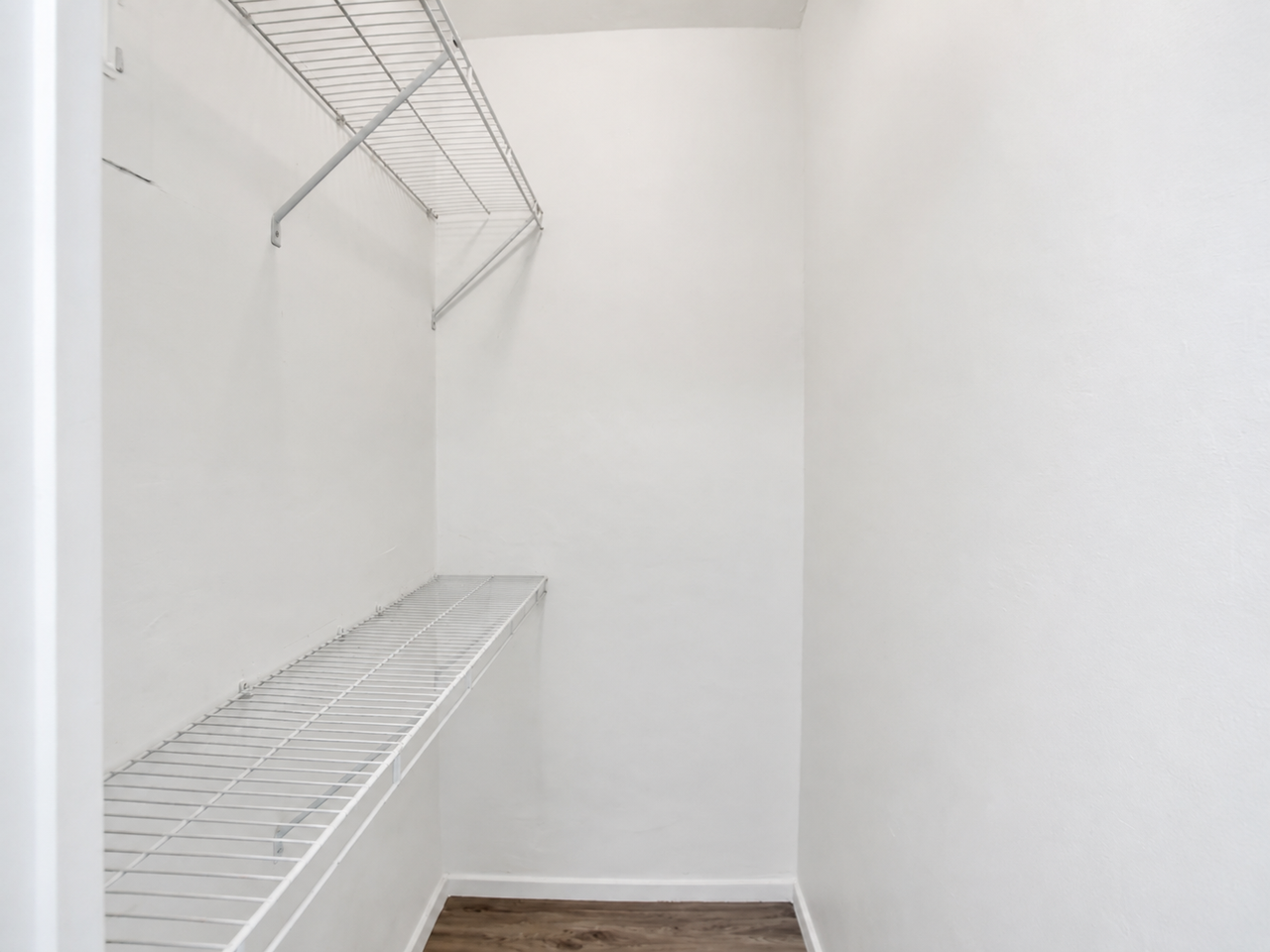 1147 24th Street, Unit B - Photo 6 of 40