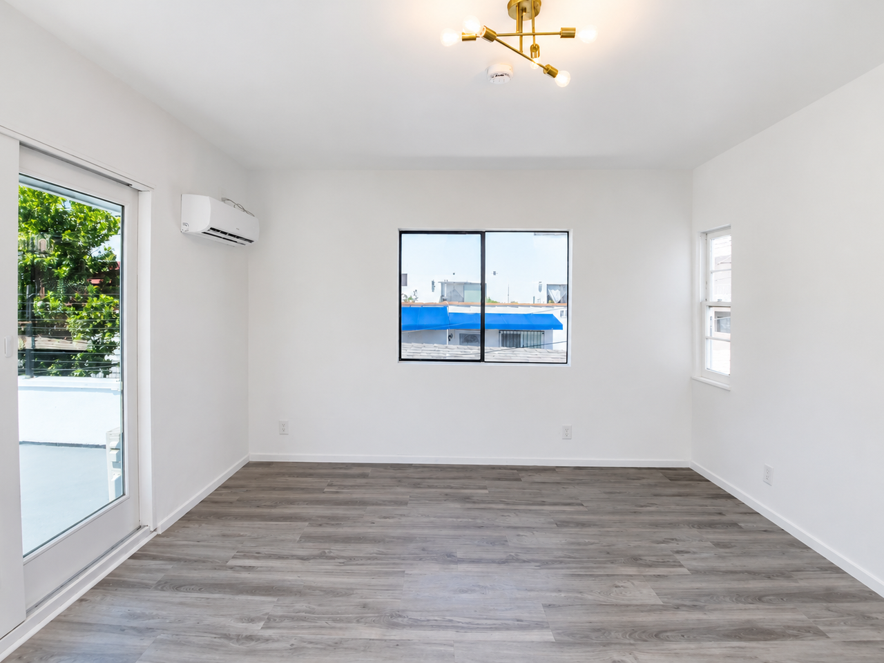 1147 24th Street, Unit B - Photo 7 of 40