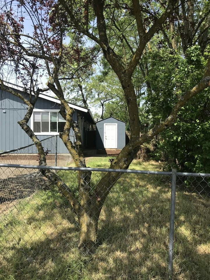 9623 Southeast Knight Street, Unit 9625 - Photo 3 of 10