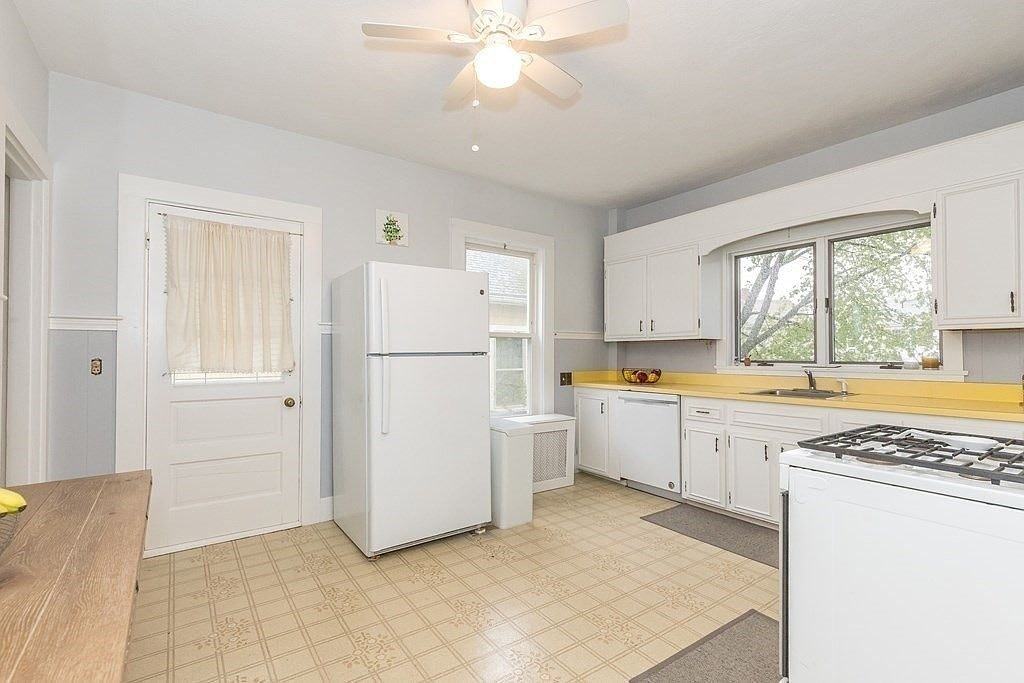 3 Isabella Street - Photo 5 of 35