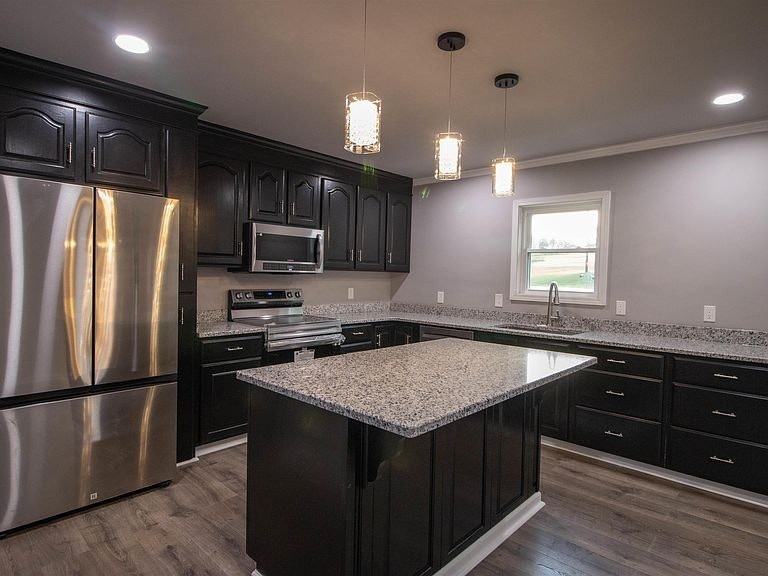 7939 Lightfoot Luckett Road - Photo 3 of 24