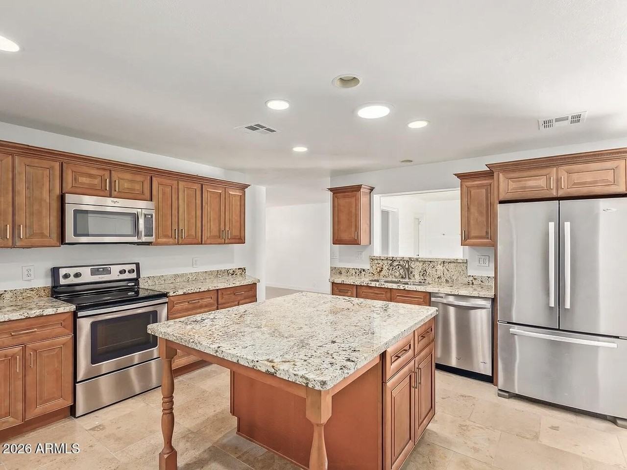 8731 E Minnezona Ave - Photo 6 of 18