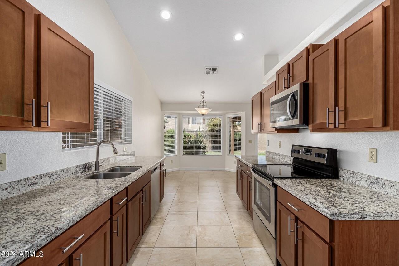 1290 W Butler Dr - Photo 5 of 24