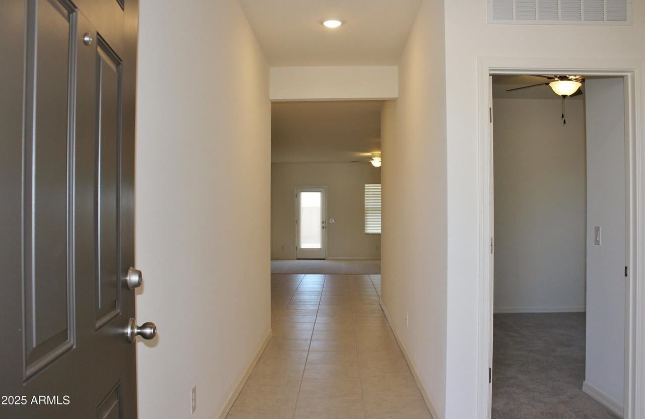 10354 N 156th Ave - Photo 2 of 26