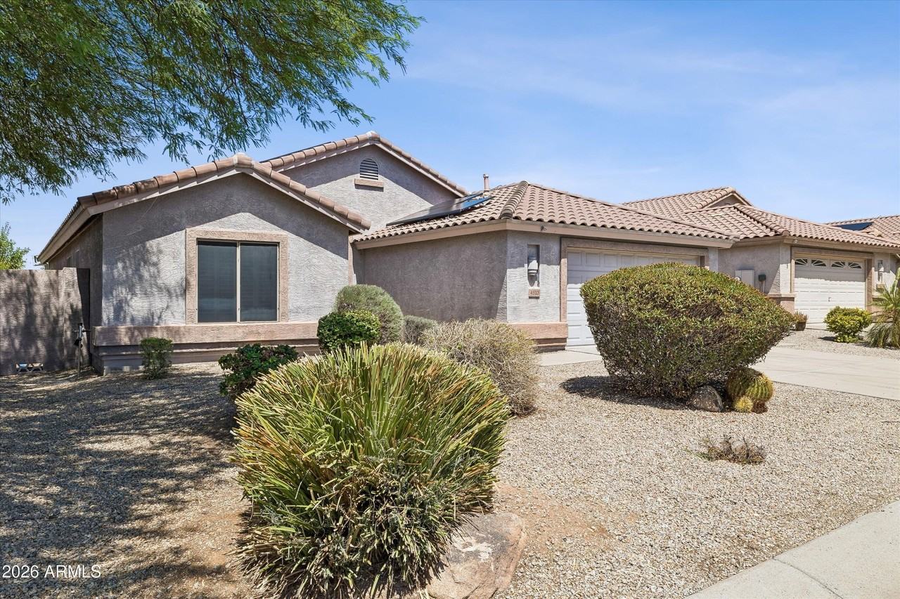 4510 E Thorn Tree Dr - Photo 2 of 46