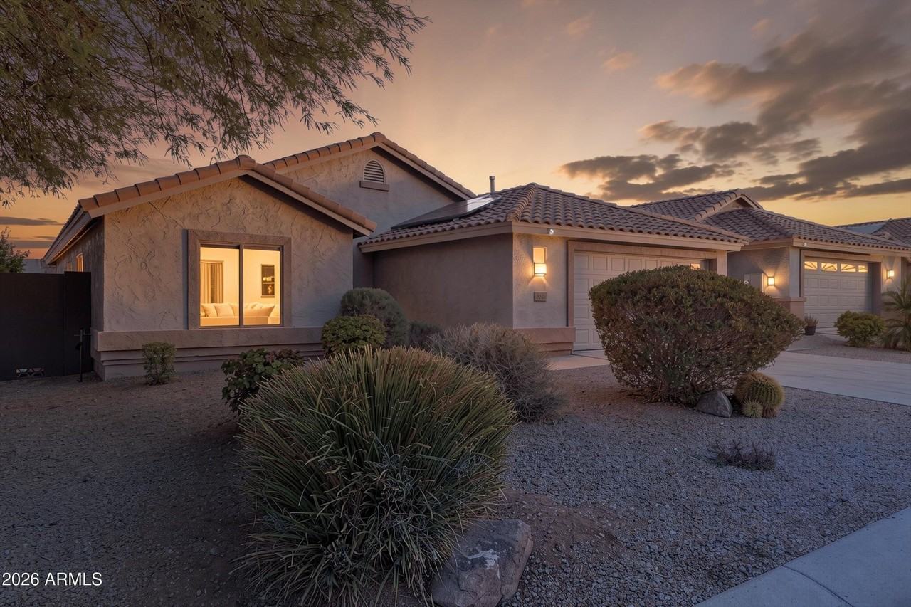 4510 E Thorn Tree Dr - Photo 3 of 46