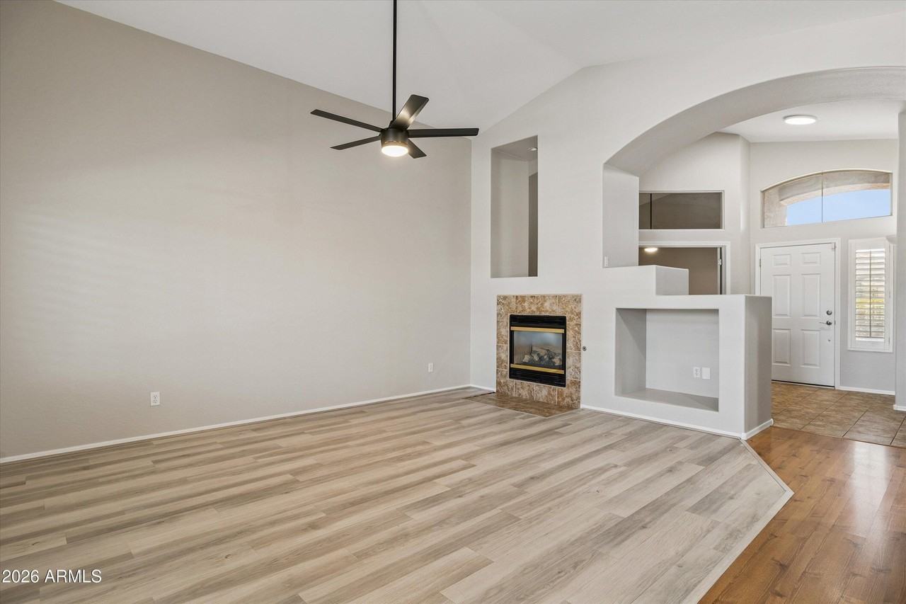 4510 E Thorn Tree Dr - Photo 6 of 46