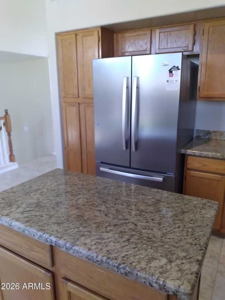 1167 W Lisa Ln - Photo 7 of 42