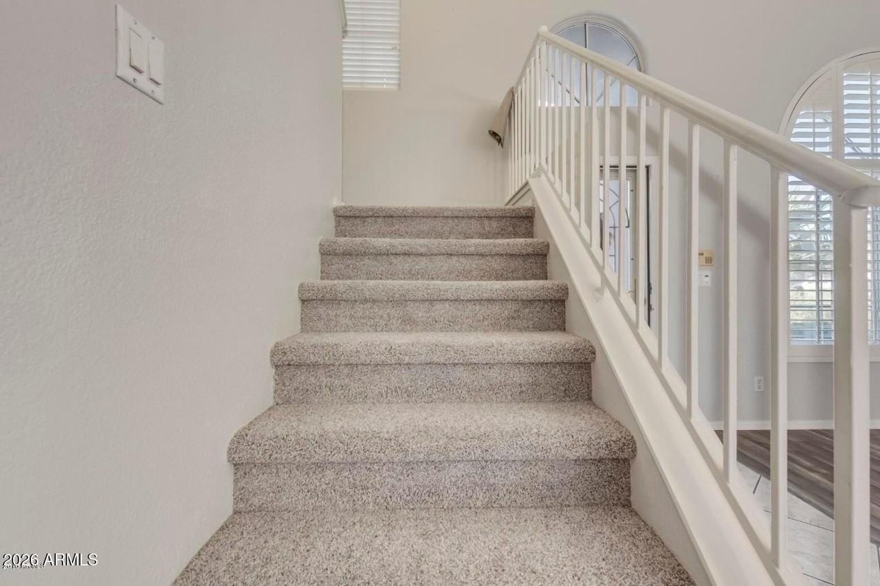 1312 W Libby St - Photo 3 of 17