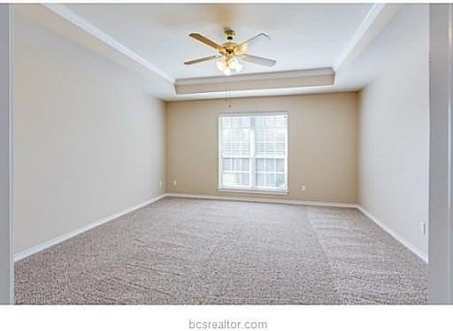239 Stuttgart Cir - Photo 4 of 13