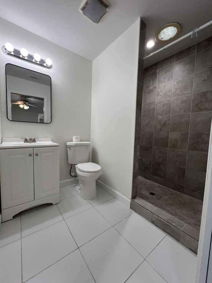 720 3rd St Sw - Photo 7 of 10