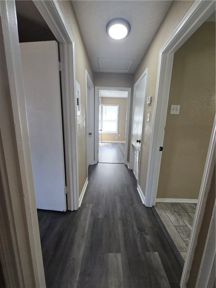 1122 Rickey Dr - Photo 4 of 15