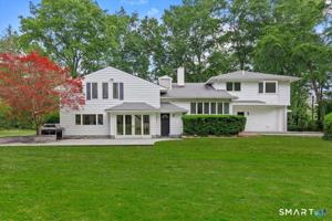 featured image of 10 Bowman Dr