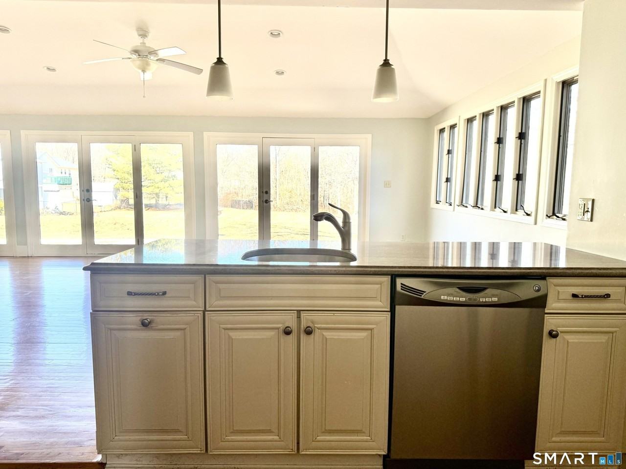 2 Meadow Pl #A1 - Photo 6 of 37