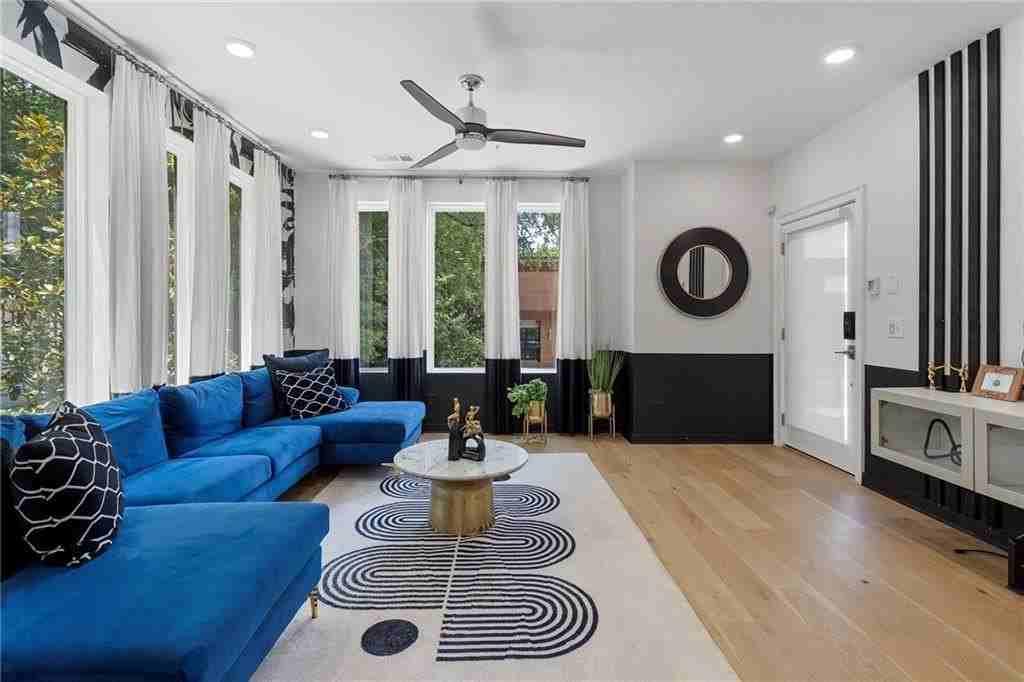 371 Pratt Dr Se #207 - Photo 5 of 42