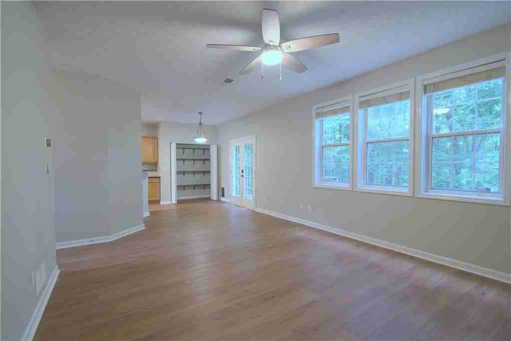 2013 Ridgestone Lndg Sw - Photo 3 of 26
