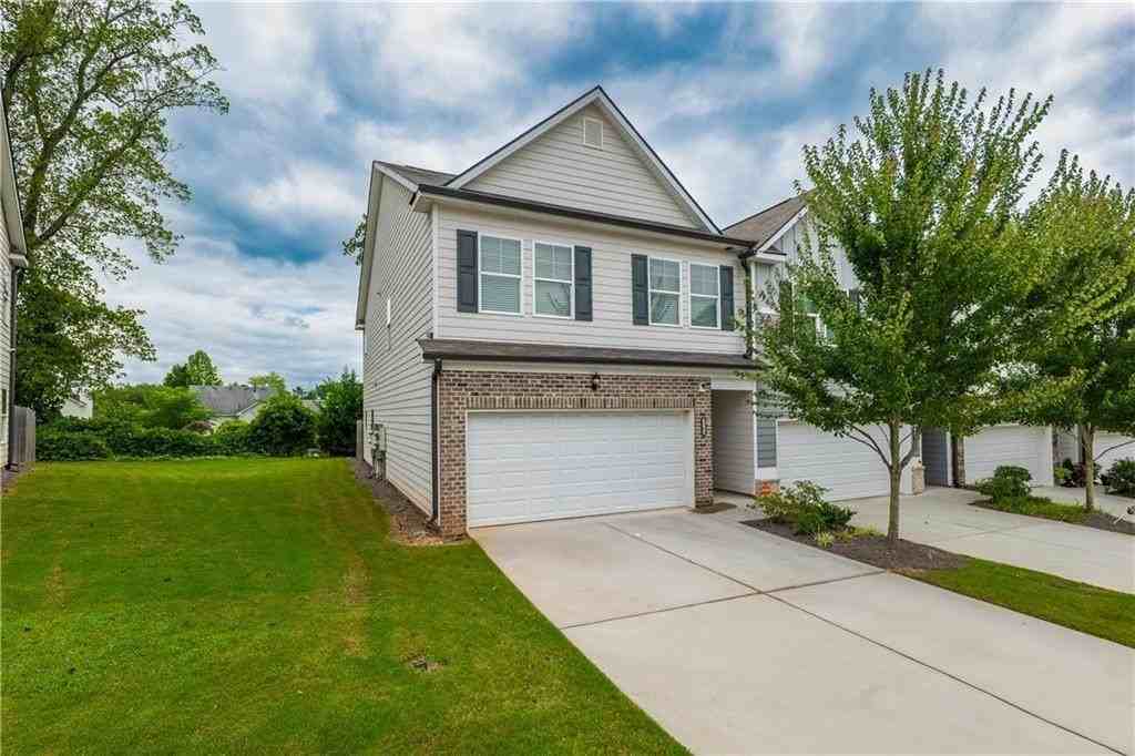 2205 Apollo Pl - Photo 3 of 28