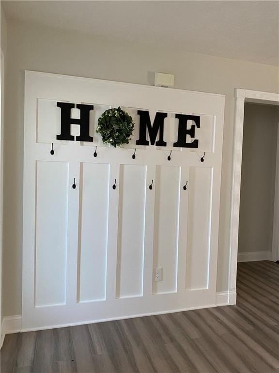 900 Harbins View Dr - Photo 4 of 31