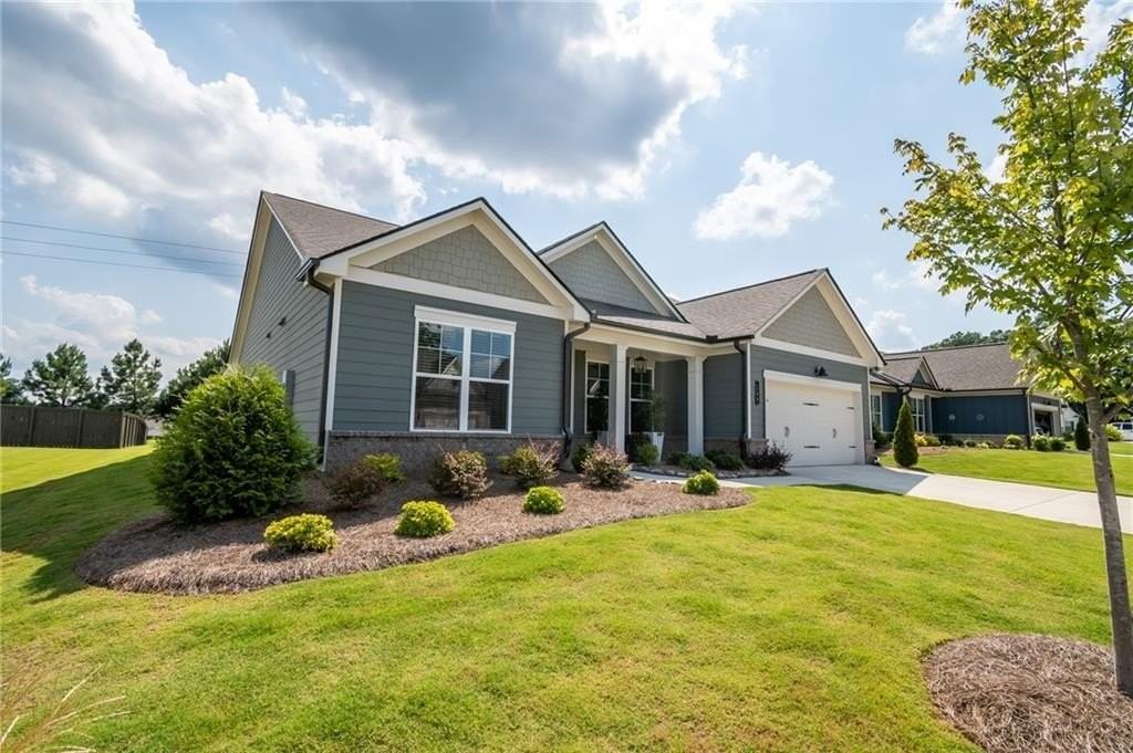 729 Glenside Dr - Photo 2 of 33