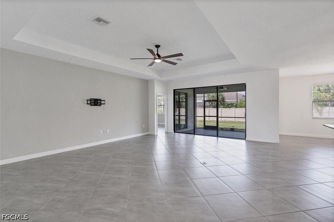 11368 Canopy Loop - Photo 5 of 45
