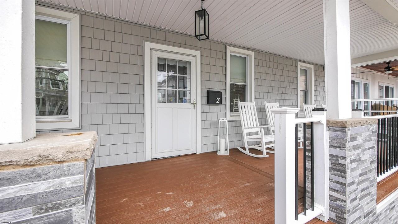 21 S Vassar Sq - Photo 2 of 42