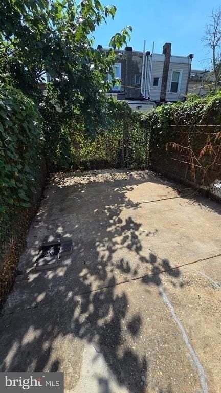 1810 E Albert St - Photo 6 of 15