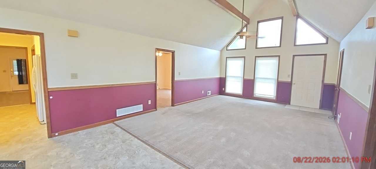 205 Winston Dr - Photo 4 of 13