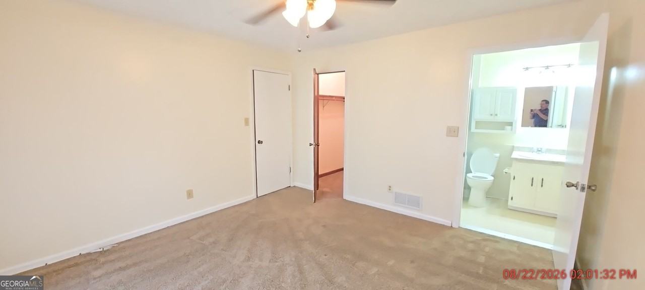 205 Winston Dr - Photo 5 of 13
