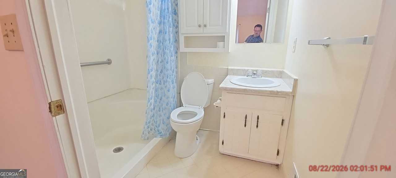 205 Winston Dr - Photo 6 of 13