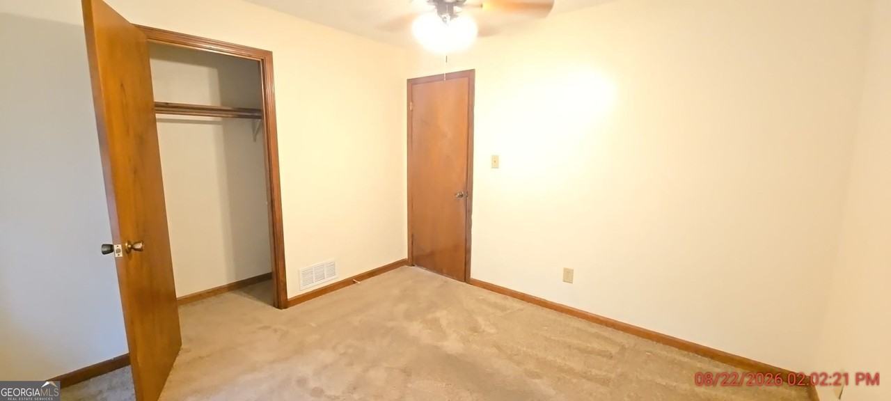 205 Winston Dr - Photo 7 of 13