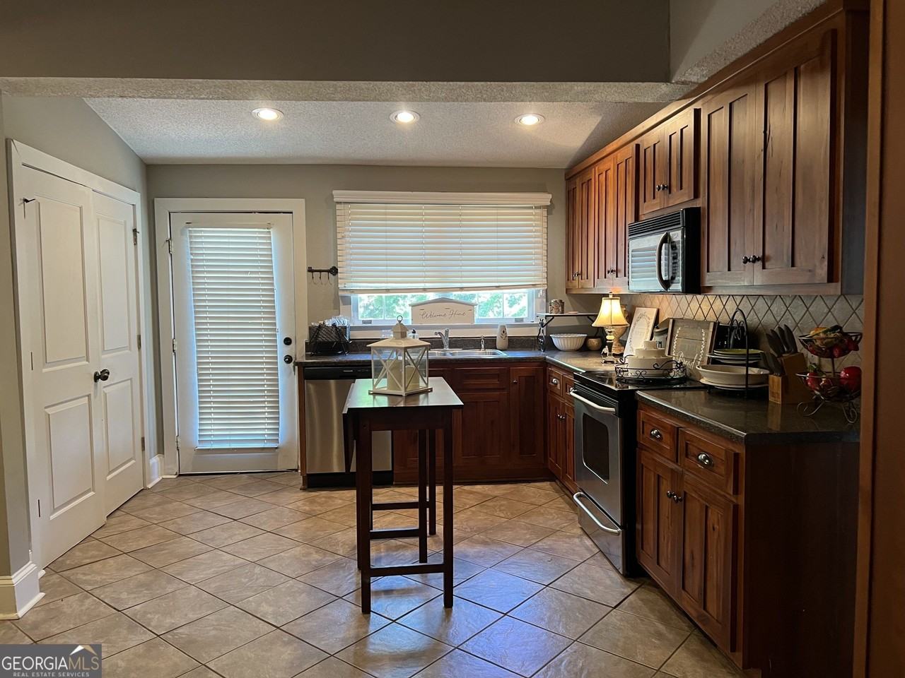 755 Mitchell Bridge Rd - Photo 3 of 10