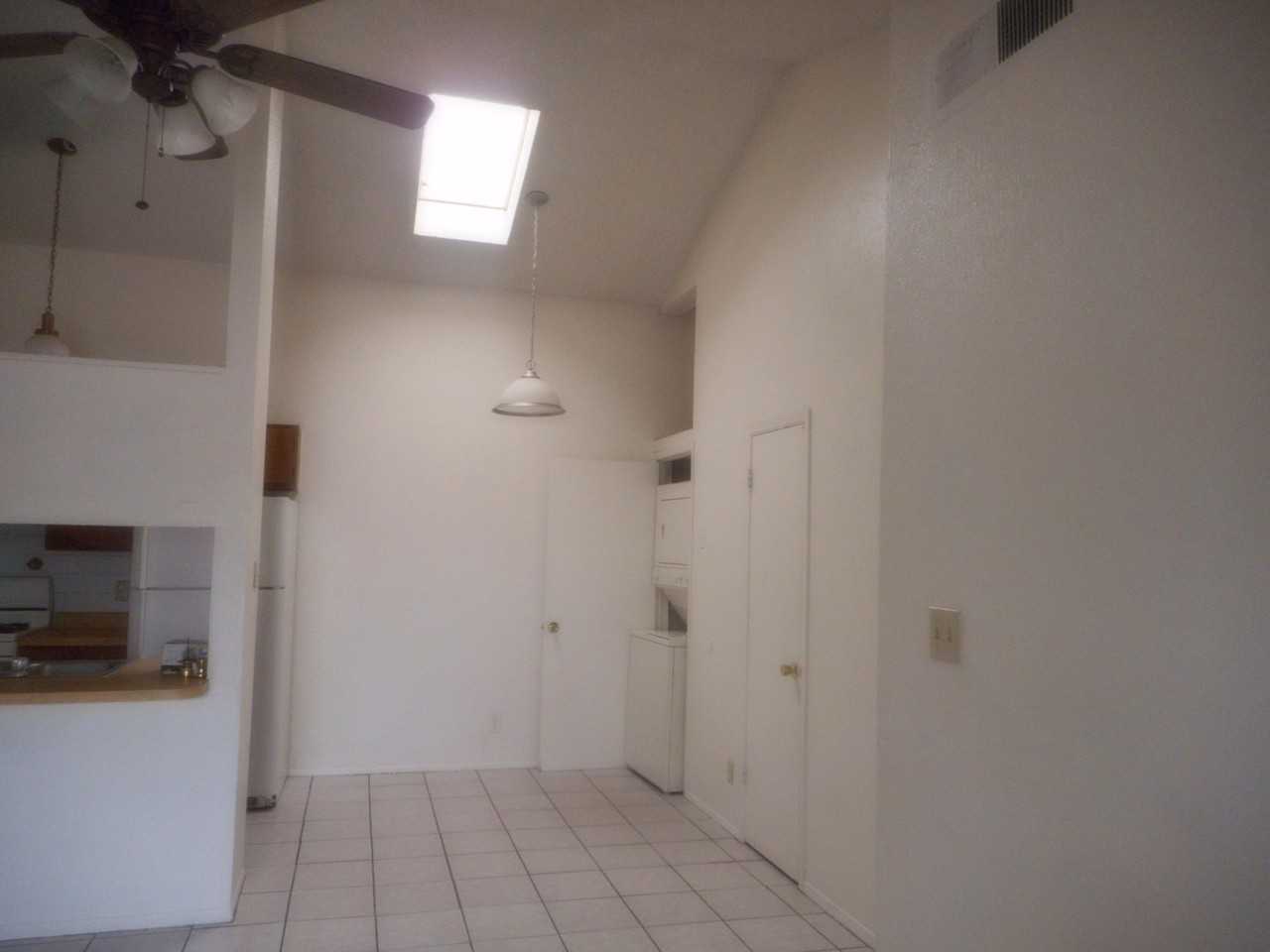 618 White Cliffs Dr #A - Photo 2 of 10