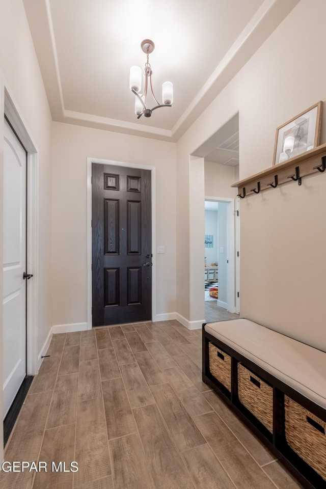 828 Paseo Solar Dr - Photo 3 of 42