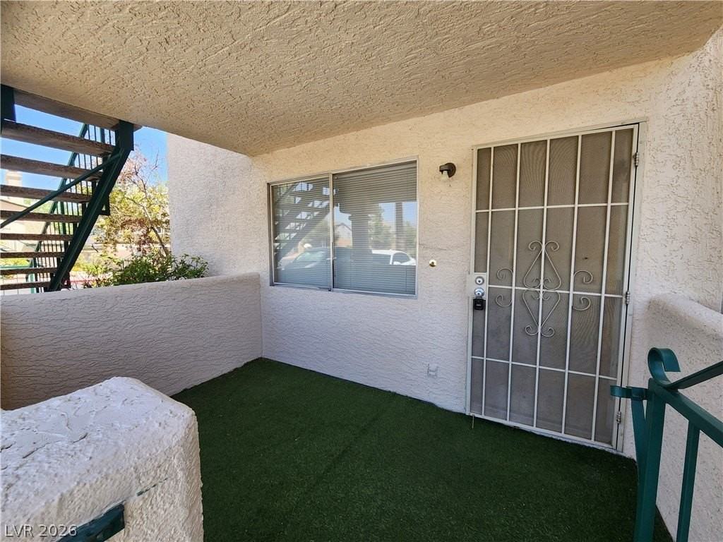 1412 Oak Rock Dr #102 - Photo 3 of 30