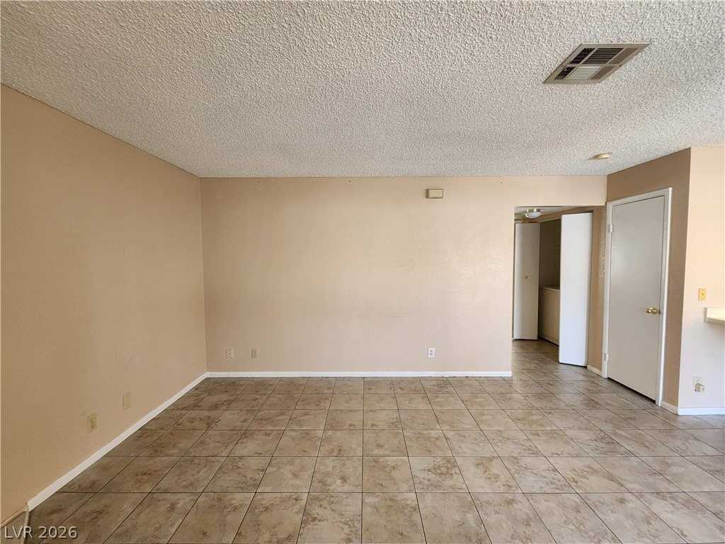 1412 Oak Rock Dr #102 - Photo 6 of 30
