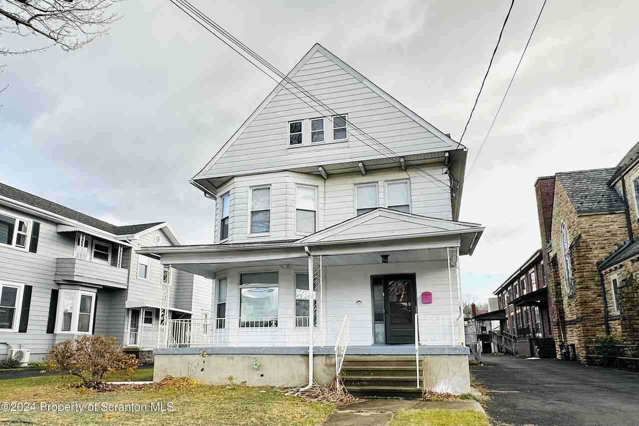 1548 Monsey Ave - Photo 3 of 26