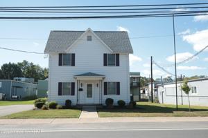 featured image of 827 Exeter Ave #2ndFL
