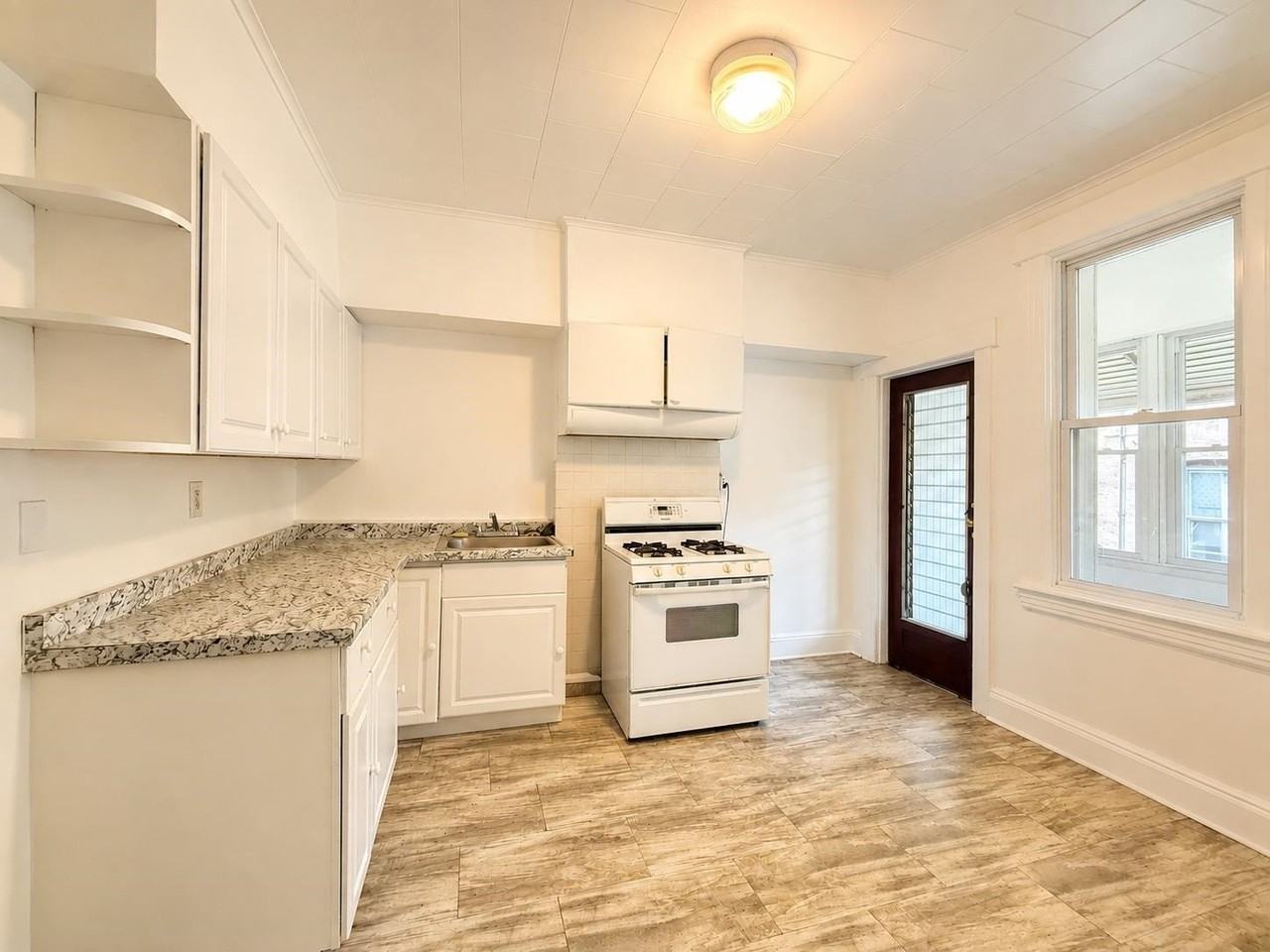 1234A John F Kennedy Blvd #2 - Photo 4 of 12