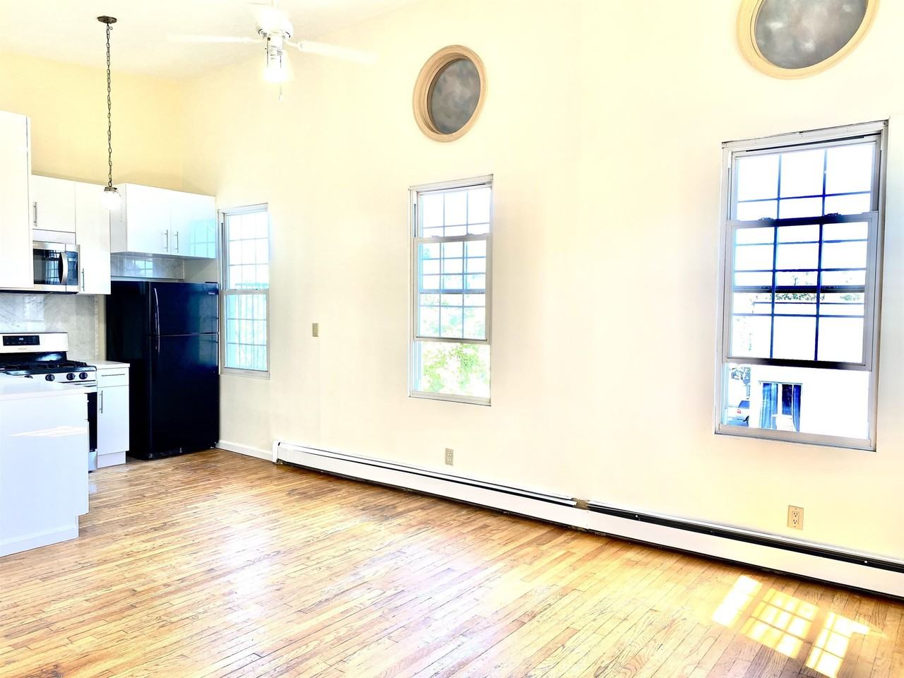 325 Central Ave #3 - Photo 6 of 19