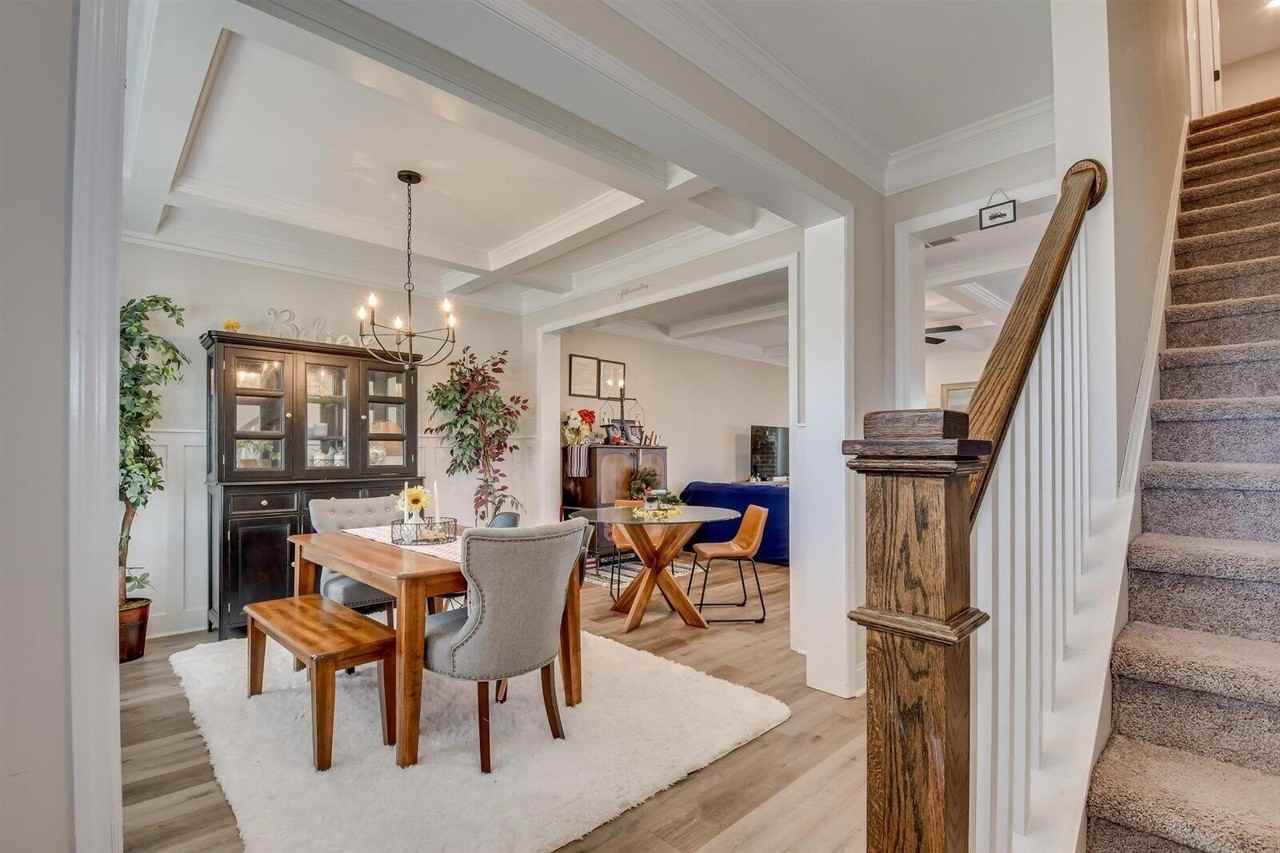 6007 Bakerville Ln - Photo 2 of 50